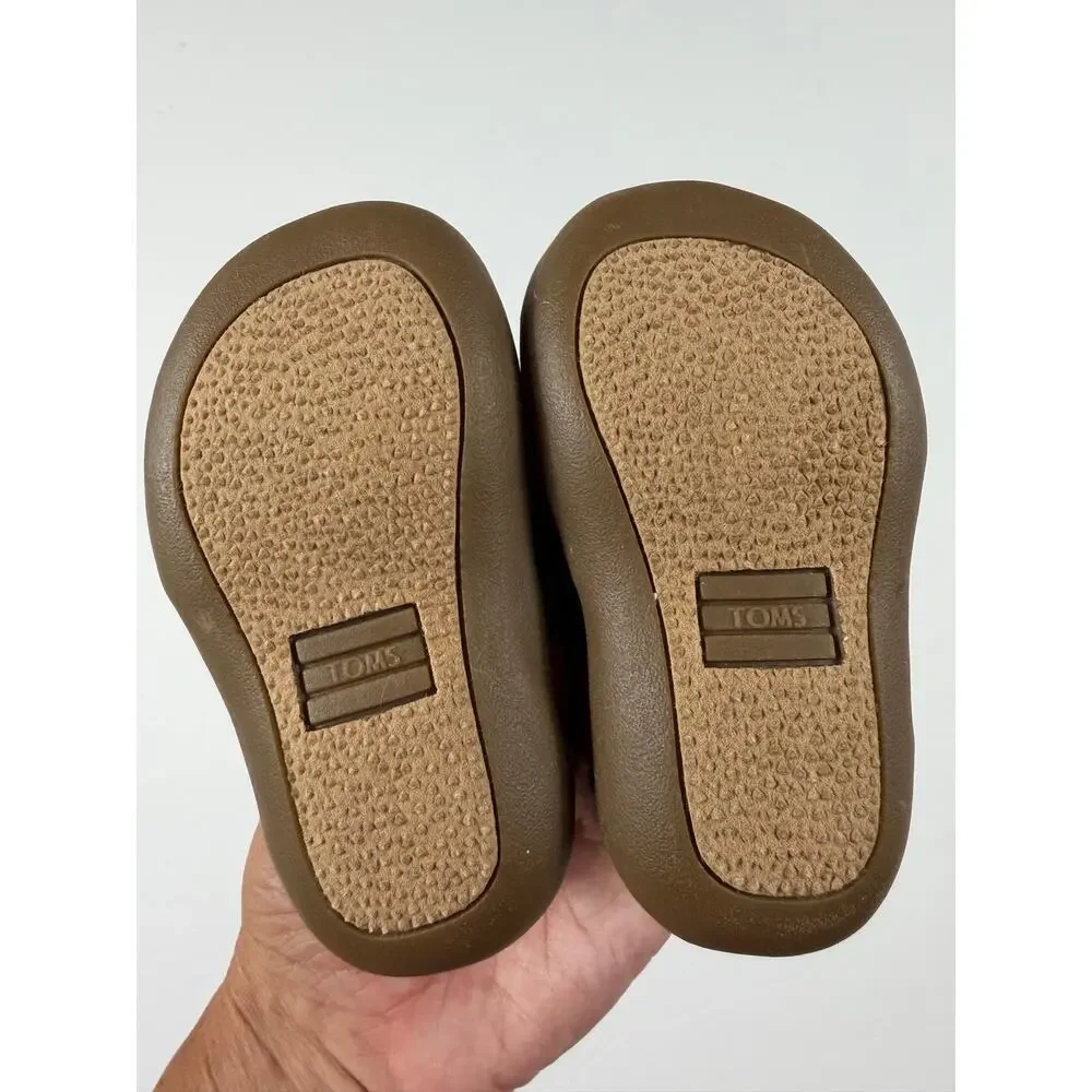 TOMS Baby Pink Navy Fair Isle Faux Fur Lined Crib slippers Shoes Size 2 Infant